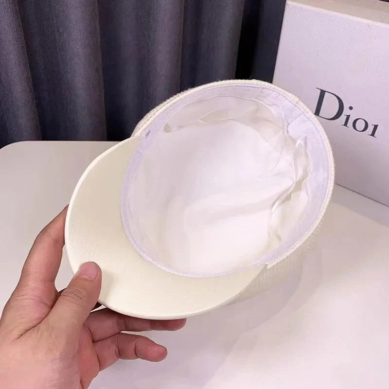 Women's pearl cap