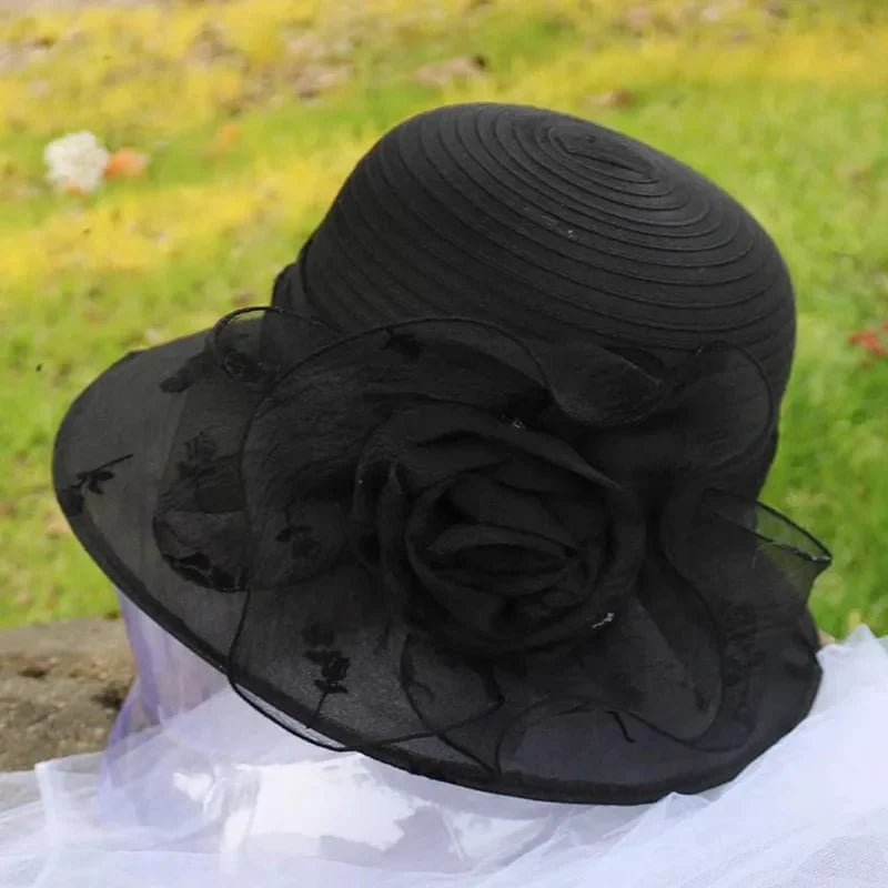 Distinguished women's hat