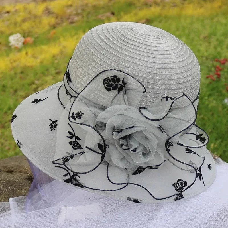 Distinguished women's hat