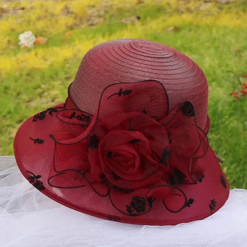 Distinguished women's hat