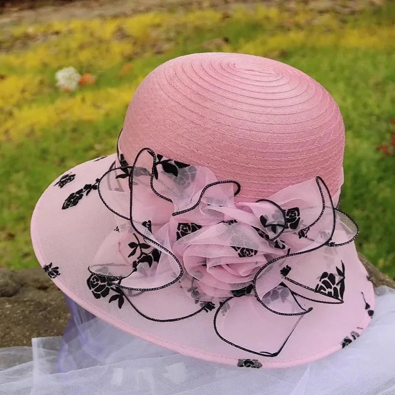 Distinguished women's hat