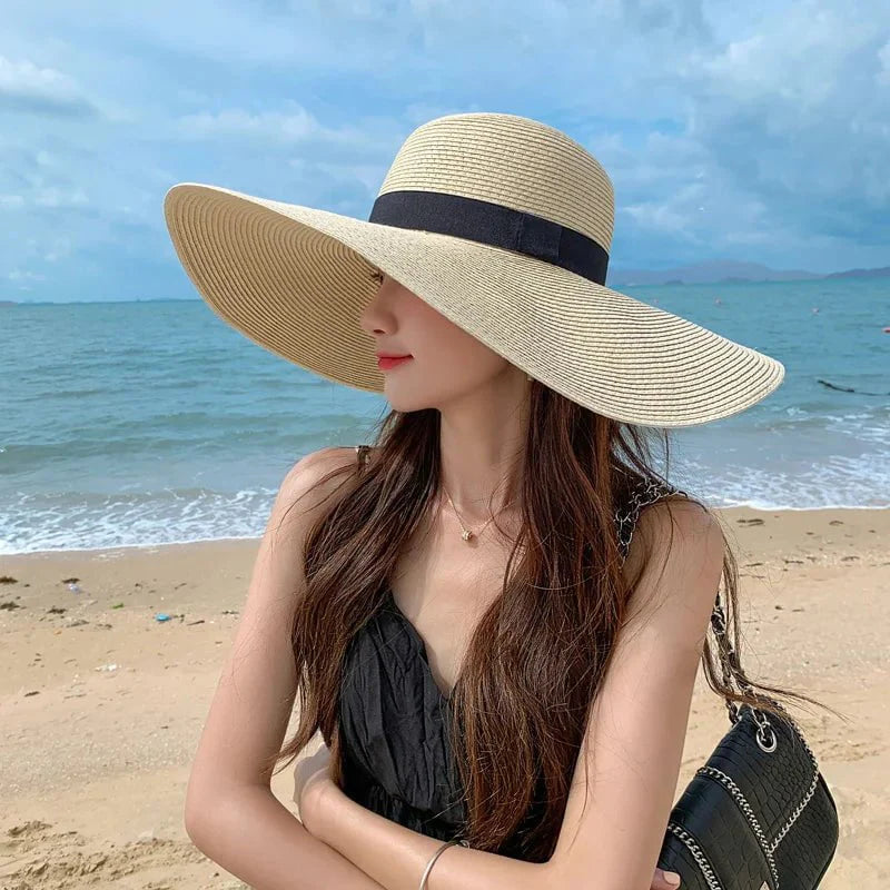 Foldable beach hat