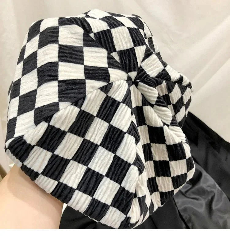 Checkered beret for women