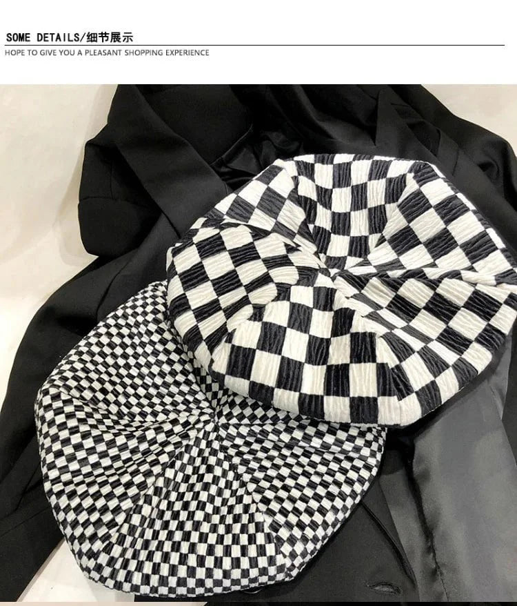 Checkered beret for women