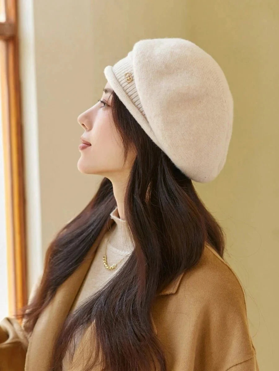 Women's winter wool beret