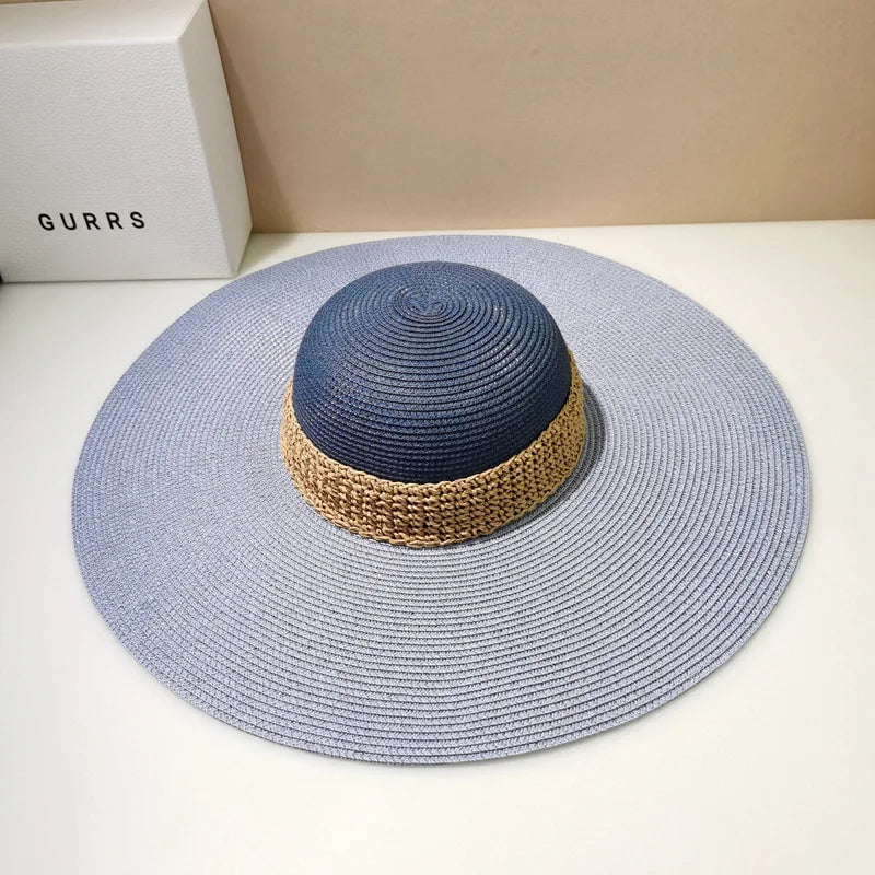 Large-brimmed straw hat