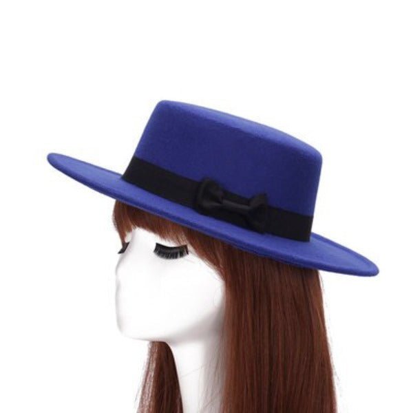 Wide-brimmed woollen hat