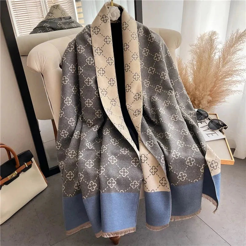 Women's double-sided scarf
