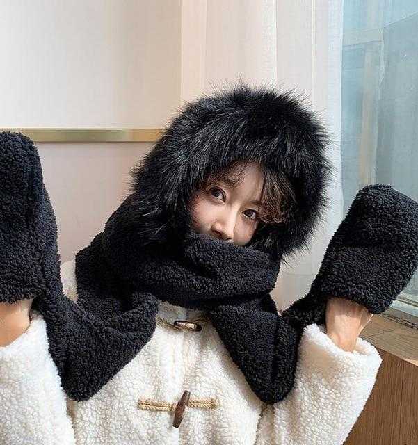 Double-layer plush hat and scarf with glove