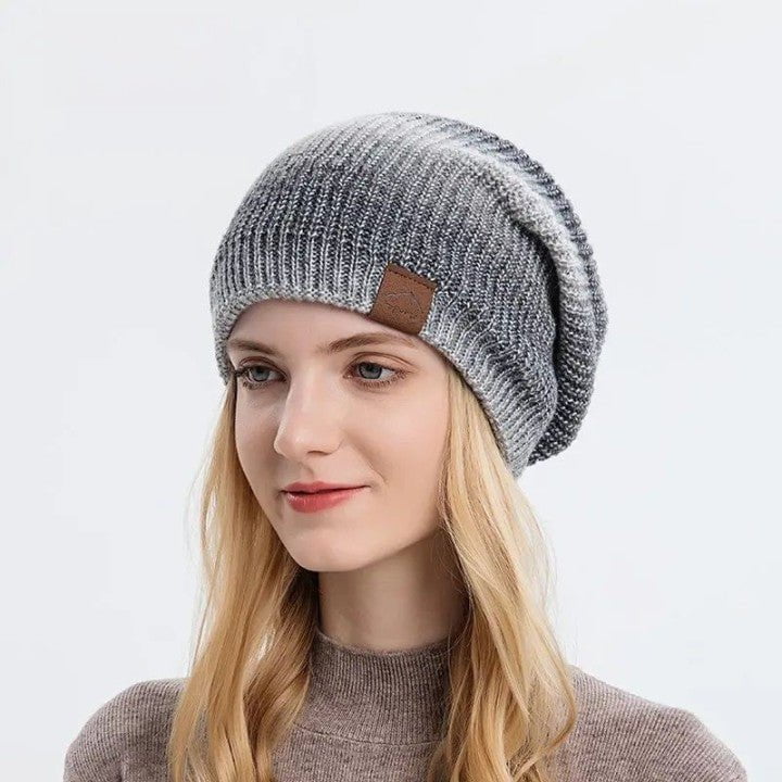 Warm wool hat with color gradient