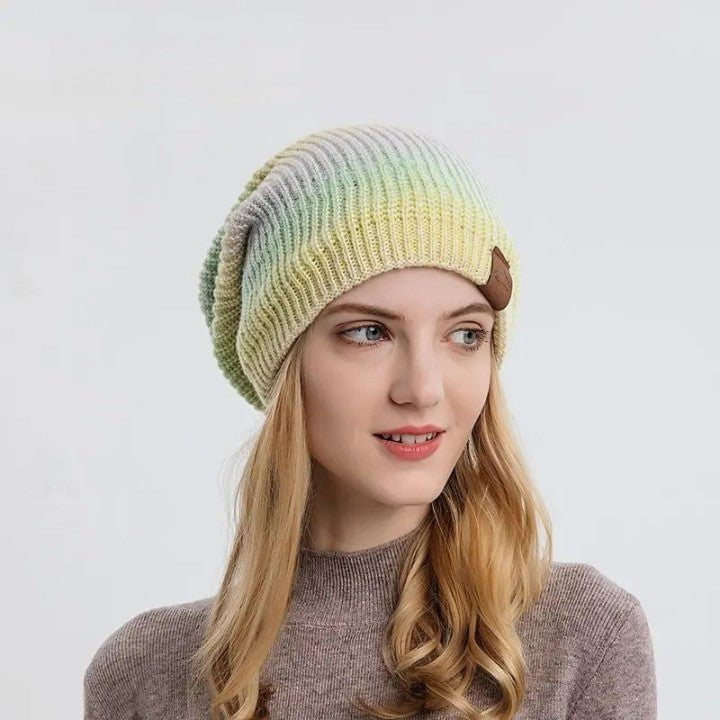 Warm wool hat with color gradient