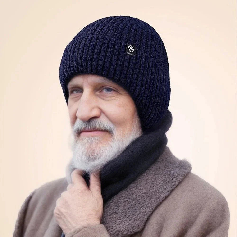 Warm, thick men's hat
