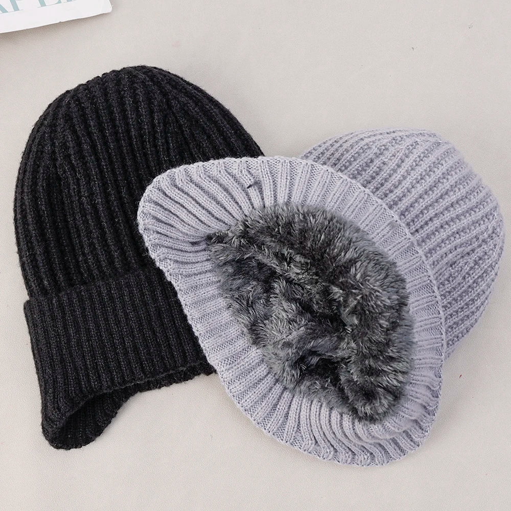Men's cap and neck set