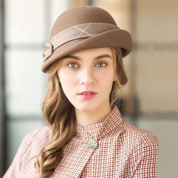 Vintage felt bell hat