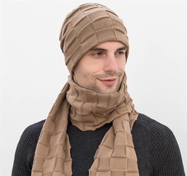 Beanie, scarf and tactile gloves