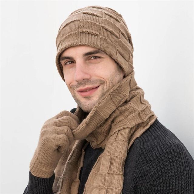 Beanie, scarf and tactile gloves