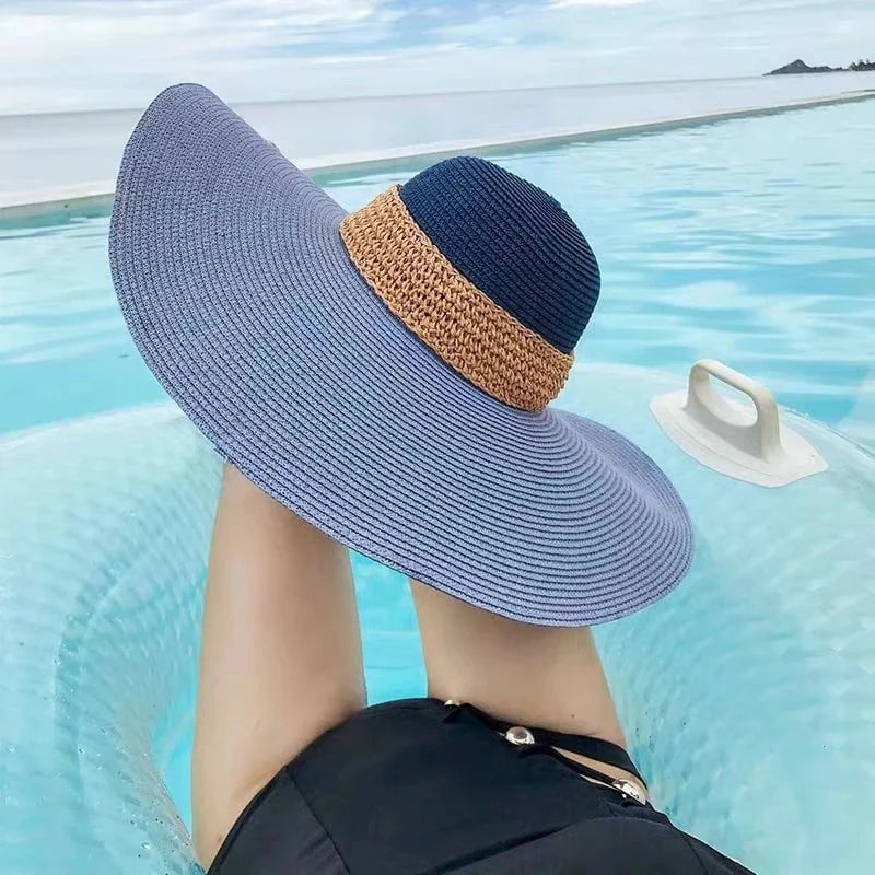 Large-brimmed straw hat