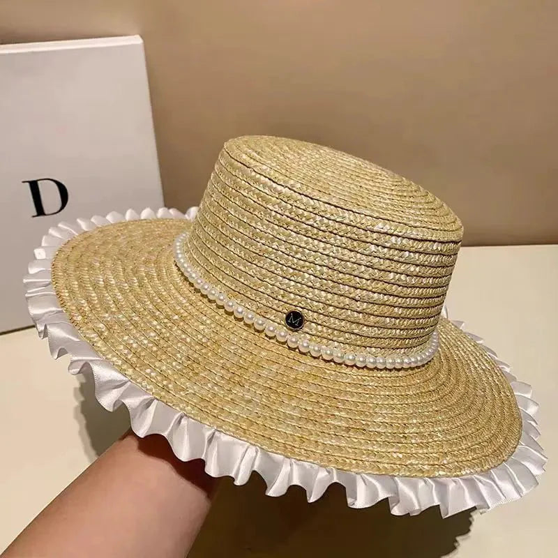Flat straw hat