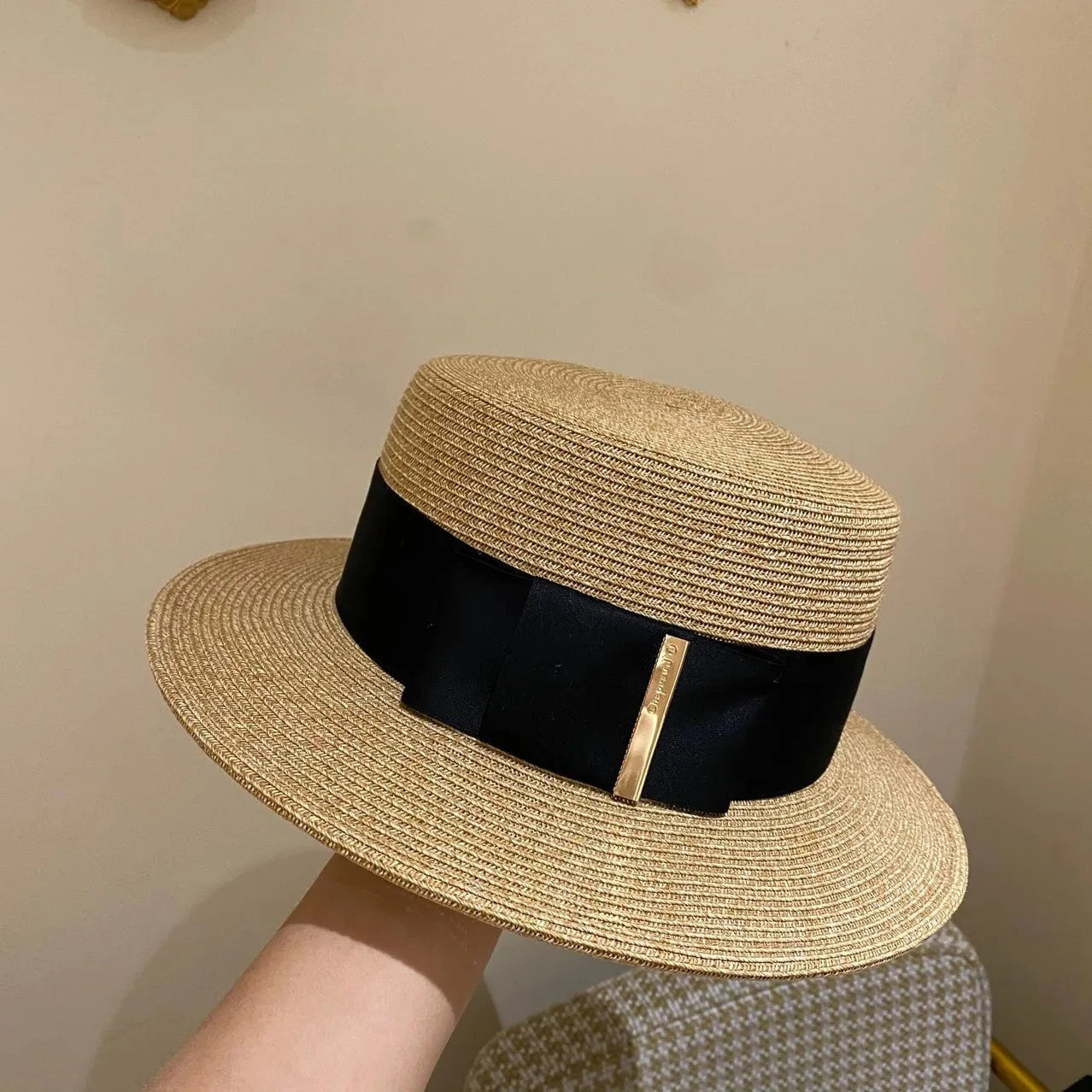 Beach straw hat with wide ribbon