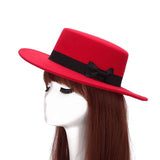 Wide-brimmed woollen hat