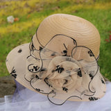 Distinguished women's hat