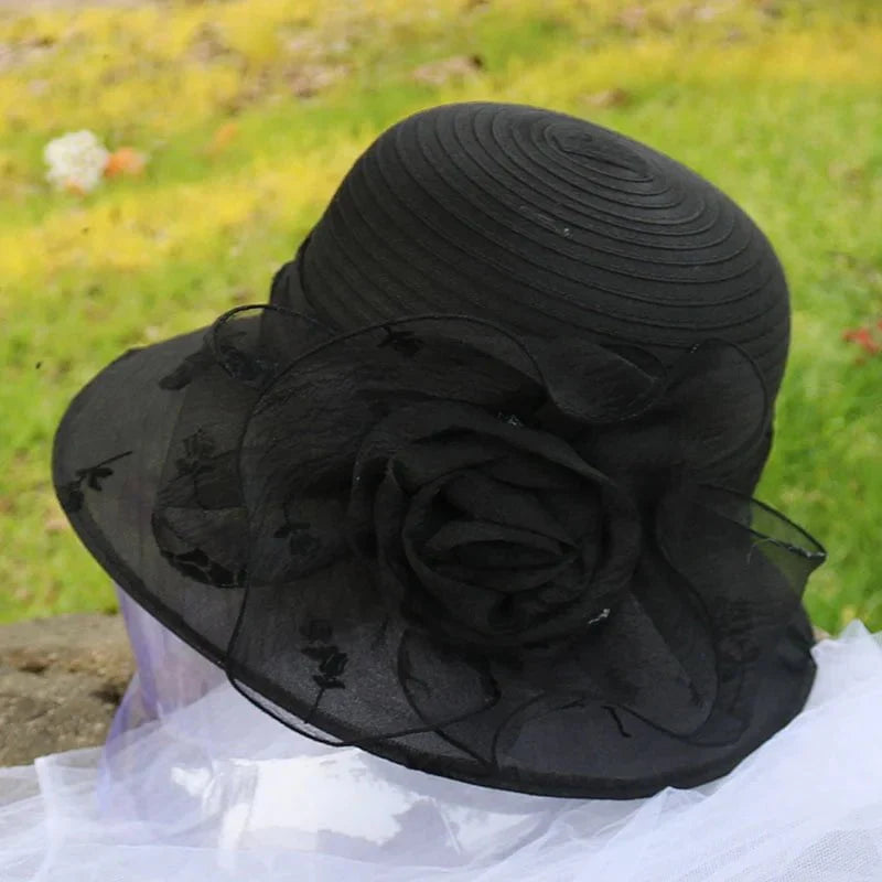 Distinguished women's hat