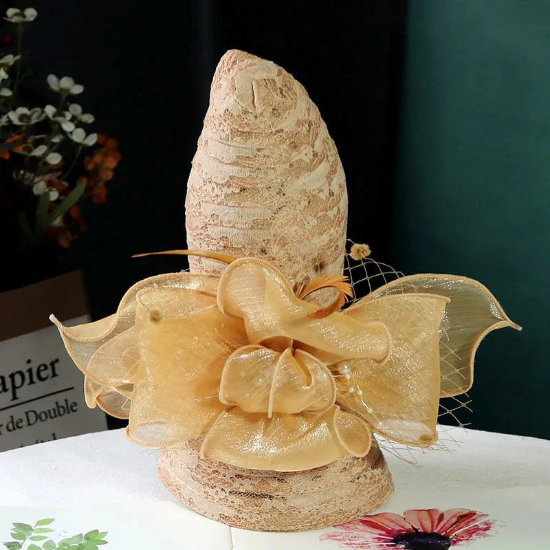 Modern women's hat