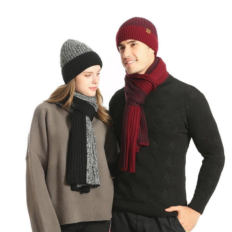 Wool hat, gloves and scarf set
