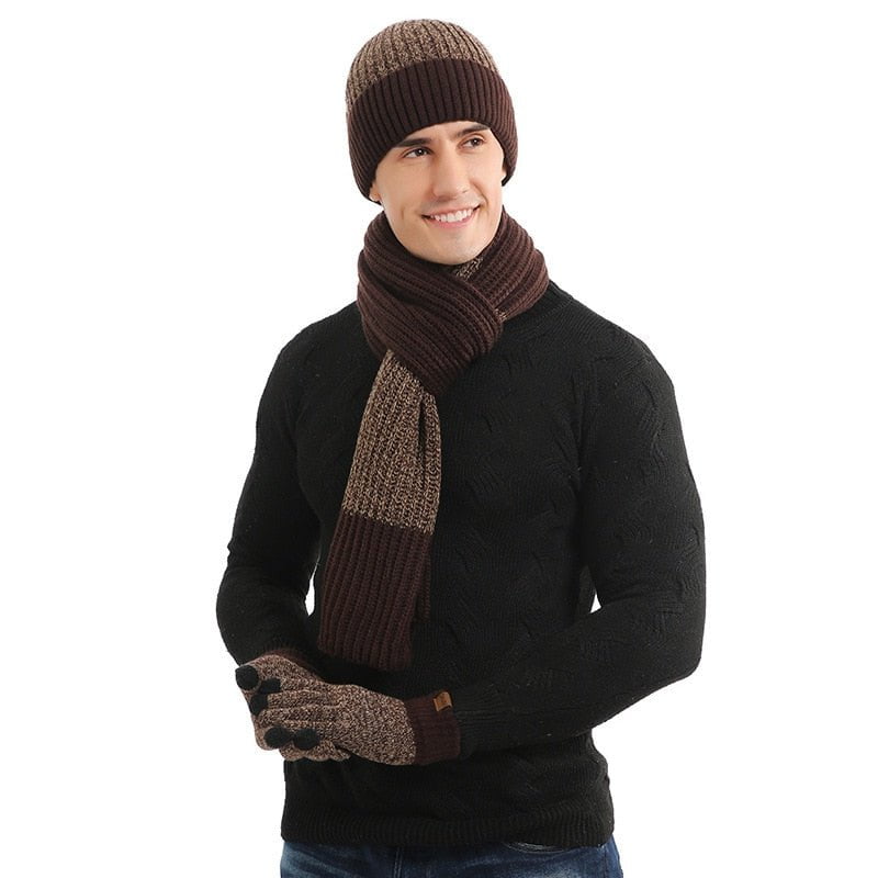 Wool hat, gloves and scarf set