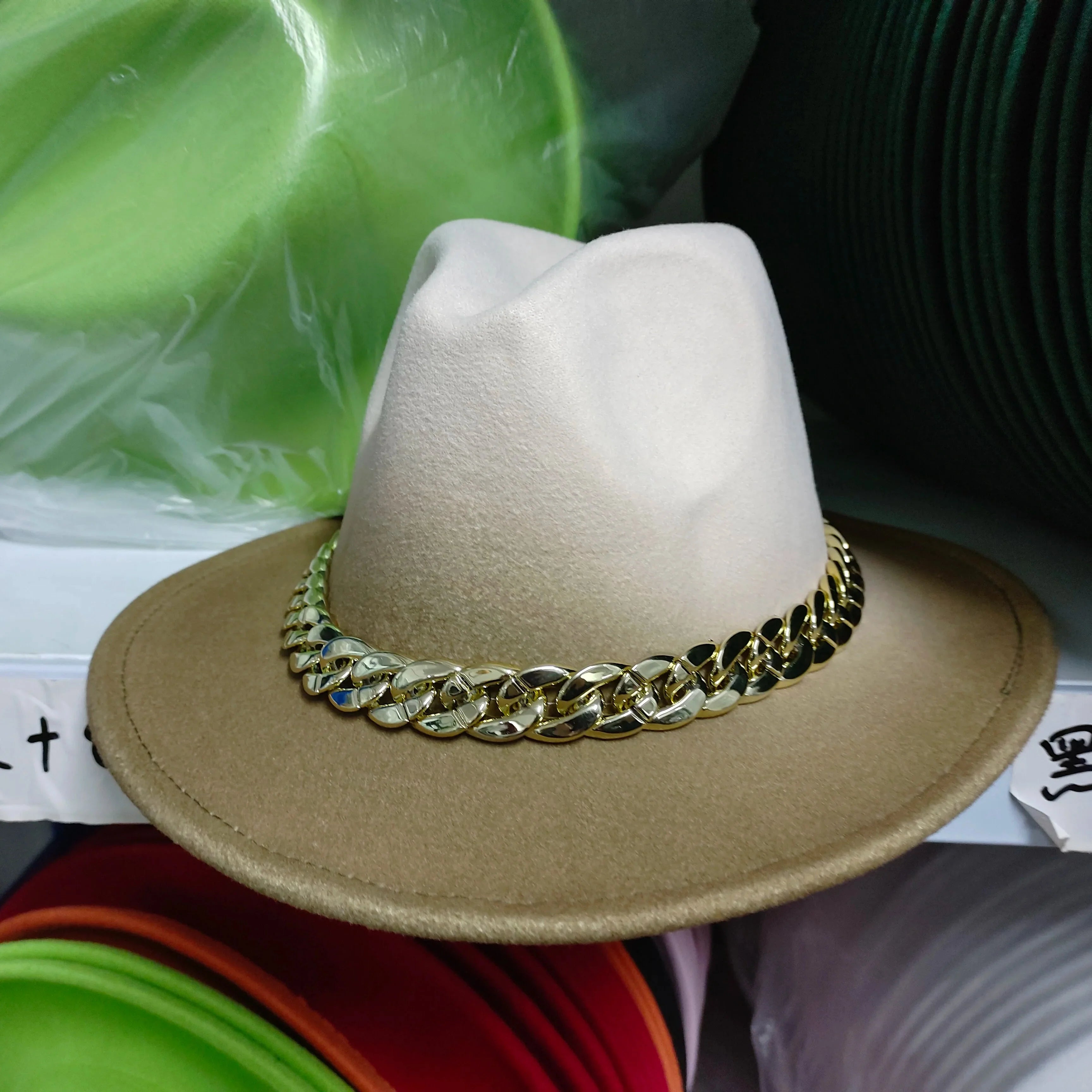 Hat and bag set