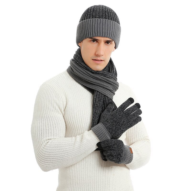 Wool hat, gloves and scarf set