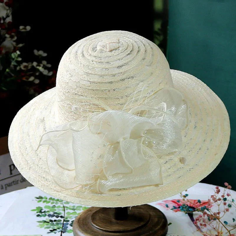 Modern women's hat