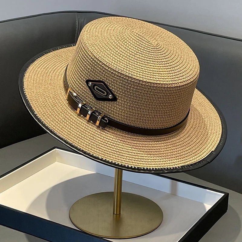 Straw hat with leather belt