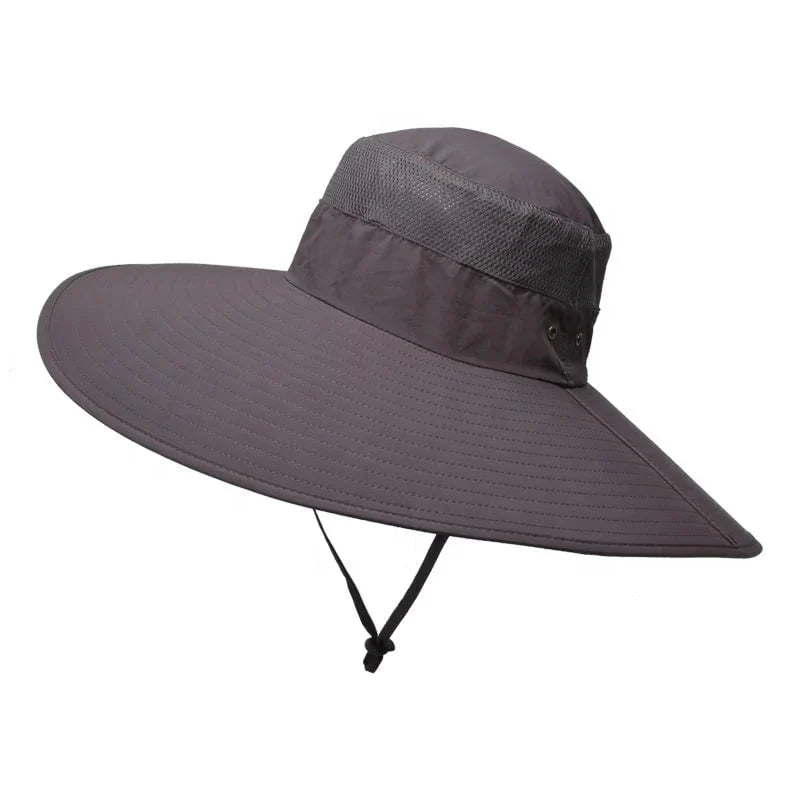 Wide-rimmed fishing bob for sun protection