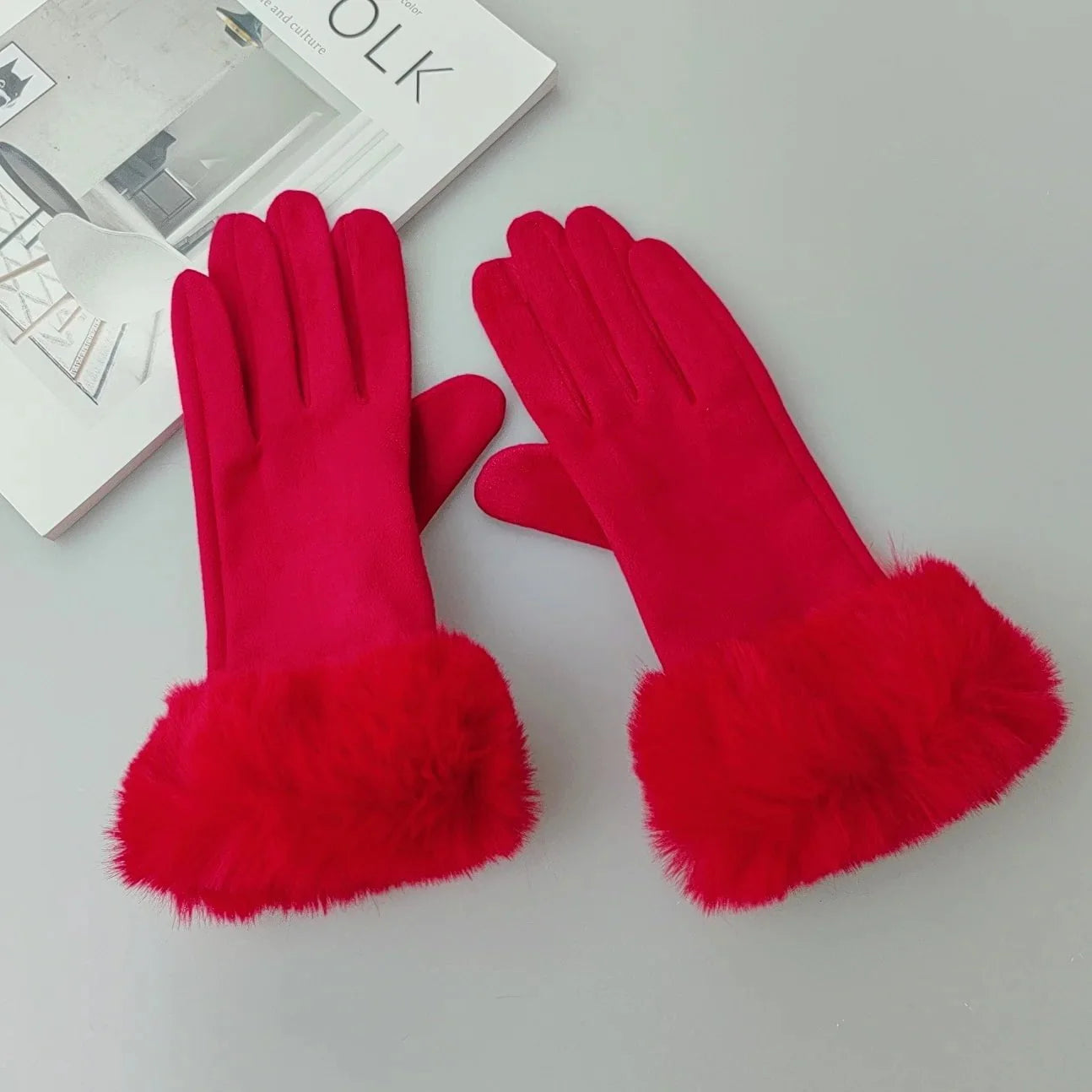 Thick velvet gloves