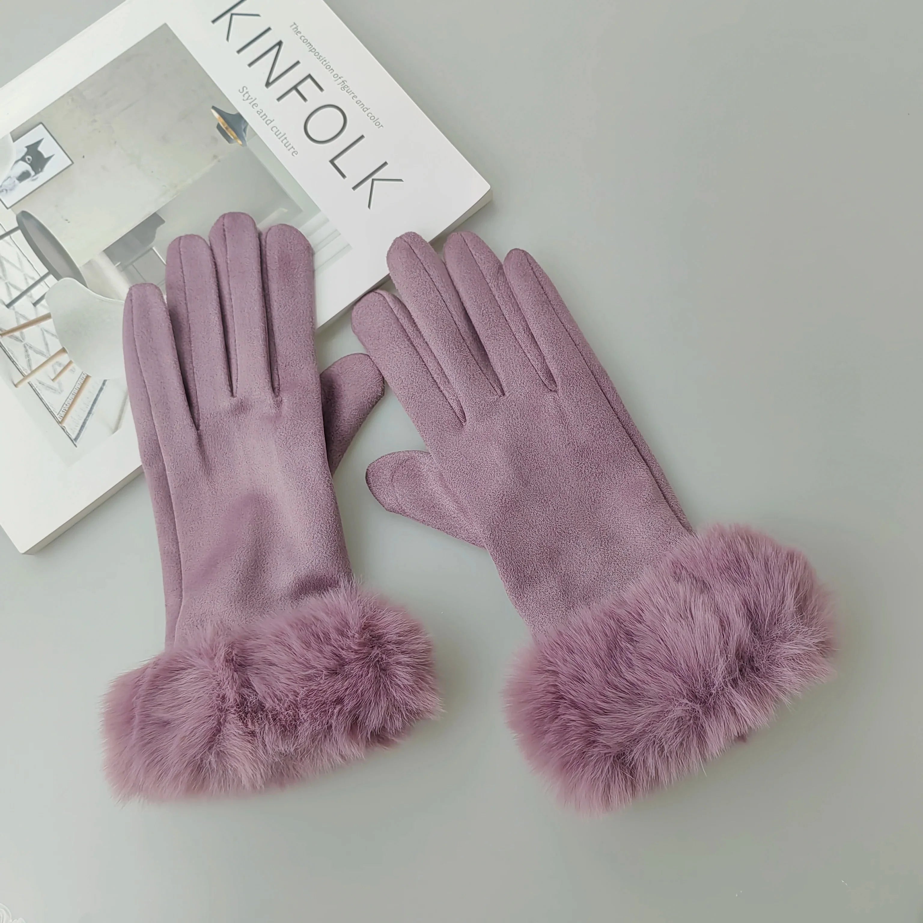 Thick velvet gloves