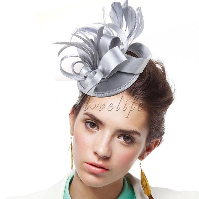 Fascinator hat with clip