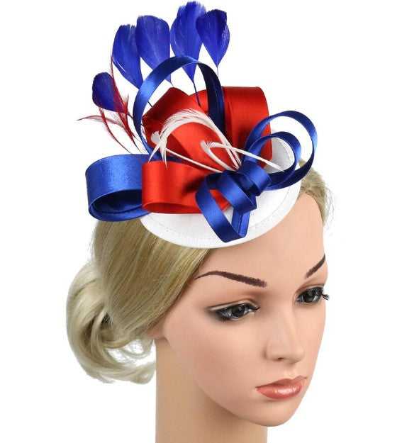 Fascinator hat with clip