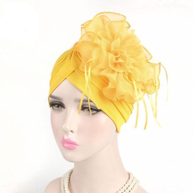 Turban indien avec grande fleur